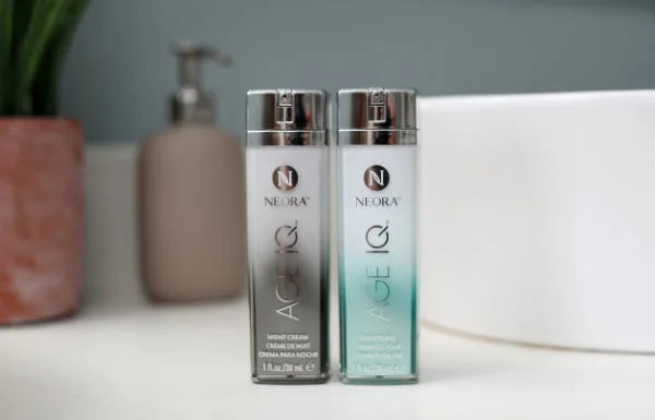 Age IQ® Night & Day Combo – Day & Night Anti-Aging Skincare Set with Bidens Pilosa, Peptides & Hyaluronic Acid – Smooths Fine Lines, Boosts Radiance, Firms & Hydrates – 1 fl. oz. Each