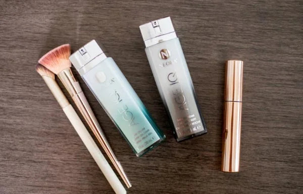 Age IQ® Night & Day Combo – Day & Night Anti-Aging Skincare Set with Bidens Pilosa, Peptides & Hyaluronic Acid – Smooths Fine Lines, Boosts Radiance, Firms & Hydrates – 1 fl. oz. Each